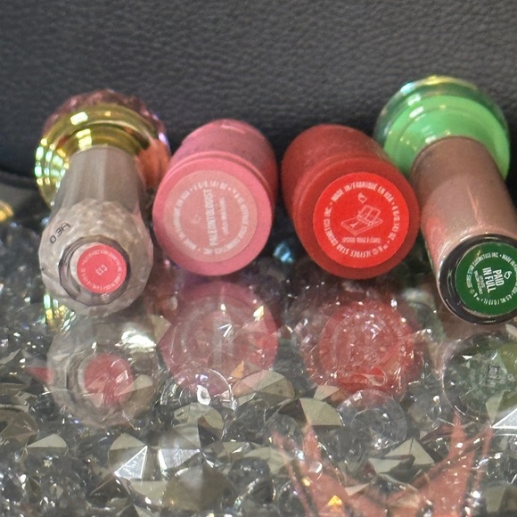 New Jeffree Star Bat Wing Makeup Bag With 3 Lip Products and 1 Concealer. - Picture 3 of 10